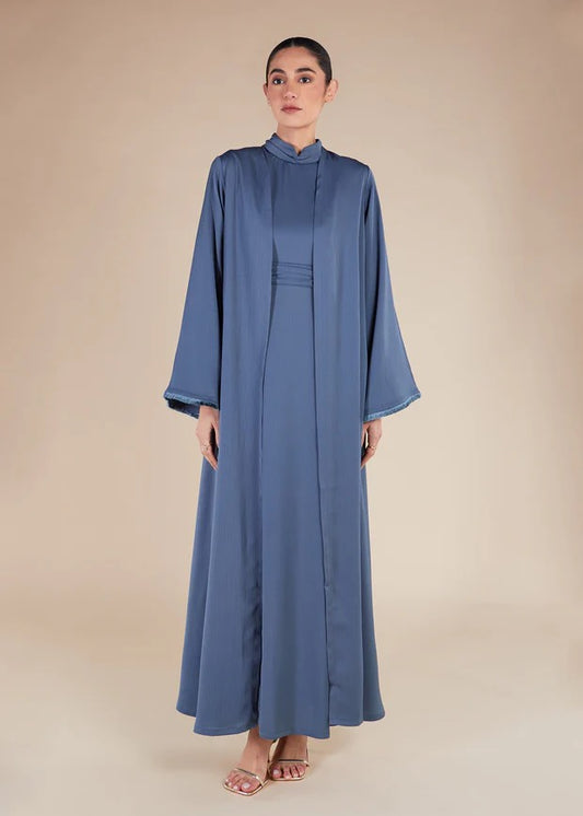 Abaya ouverte à double coupe